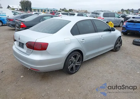 2011 Volkswagen Jetta 2.5L Se z USA, uszkodzony, nr VIN 3VWDZ7AJ1BM049082